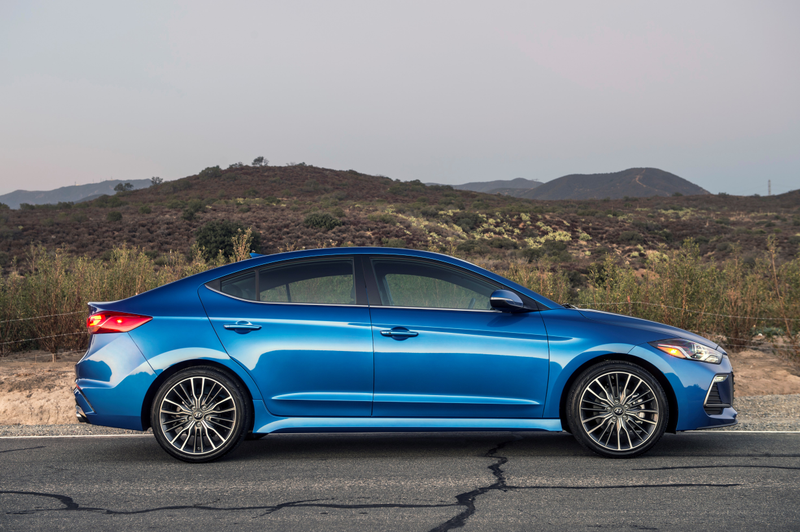Illustration for article titled 2017 Hyundai Elantra Sport: The Jalopnik Review